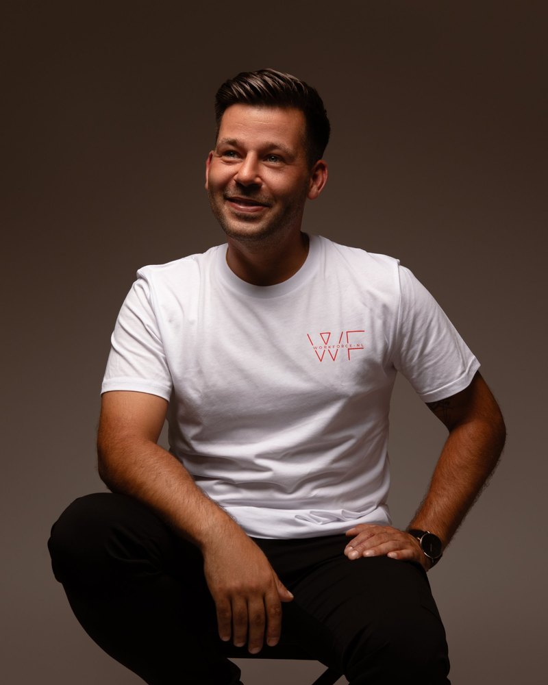 Dave Sheehan in een WorkForce-NL shirt, oprichter van WorkForce-NL